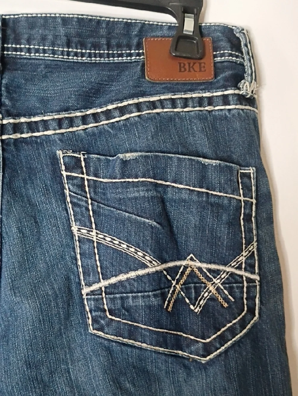 BKE Denim Tyler Jeans in Medium Blue mens 36 regular 36r